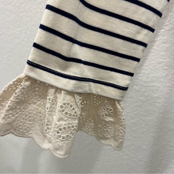 J Crew cropped navy striped blouse with eyelet ruffle trim on‎ sleeve XS - Picture 3 of 7